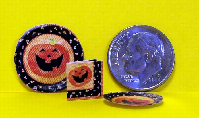 Halloween Party Plates and Napkin 003.jpg