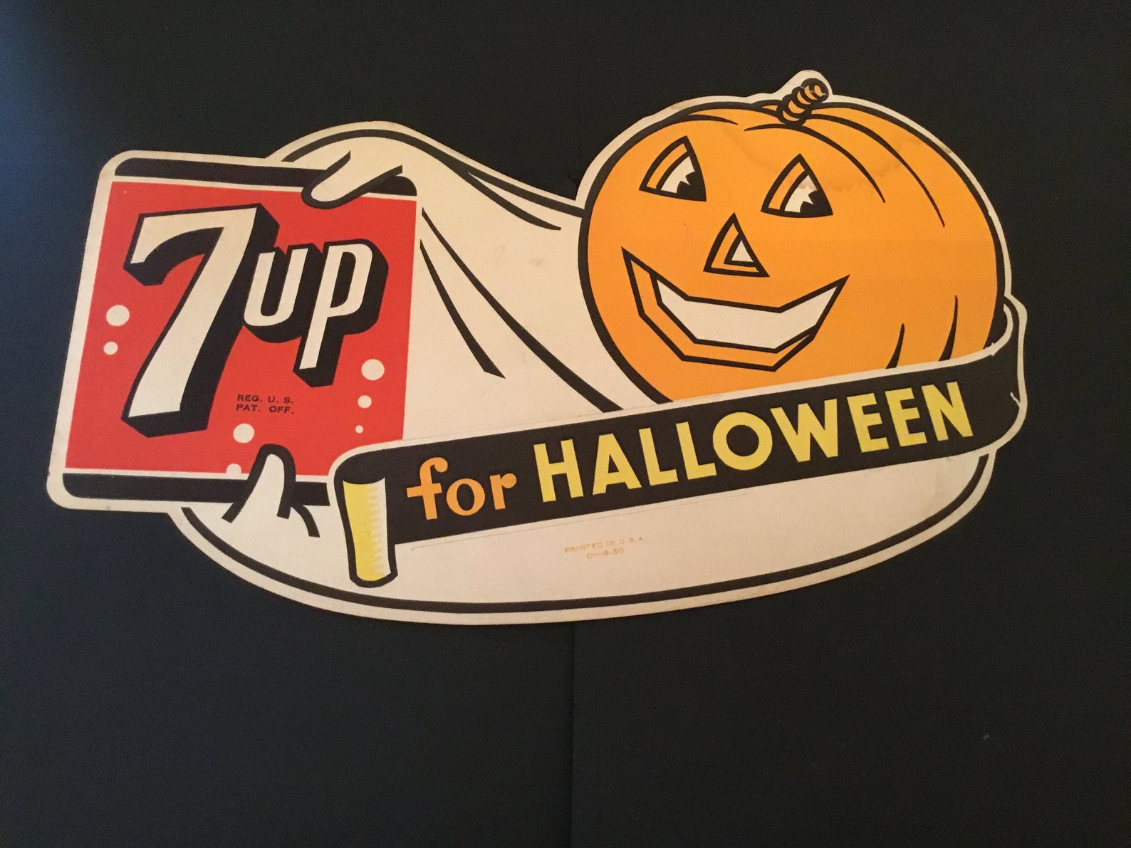 1950s-Vintage-Halloween-Ghost-JOL-7up-Store-Display-vintage-advertising.jpg